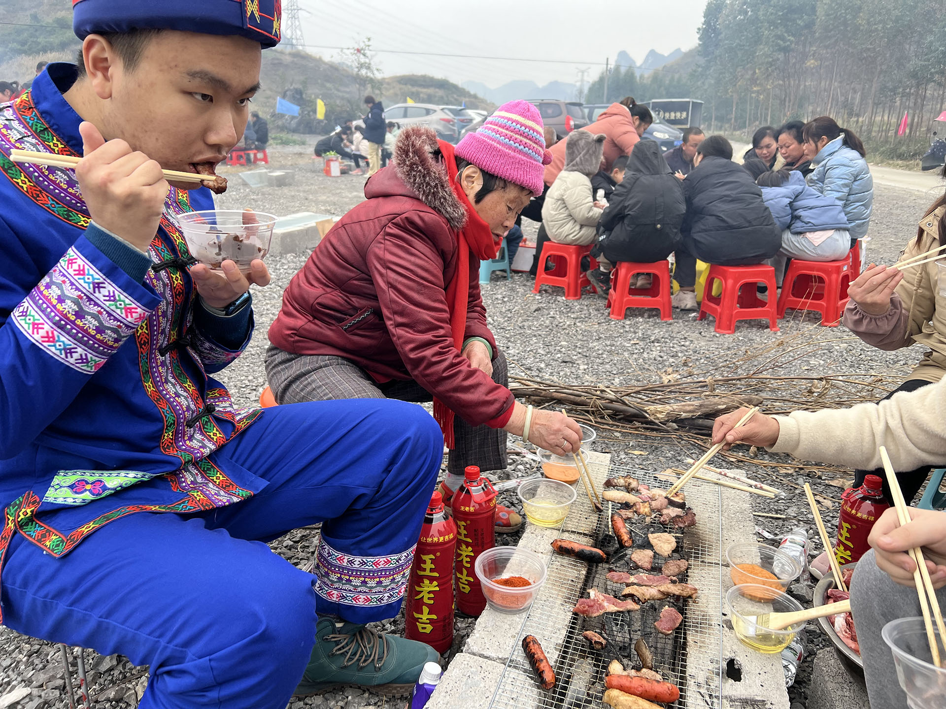 家乡组织的烧烤活动